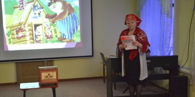 15 апреля музыкальный работник Свищёва Анастасия Юрьевна дала мастер-класс для педагогов тему: «Театрализованные игры»