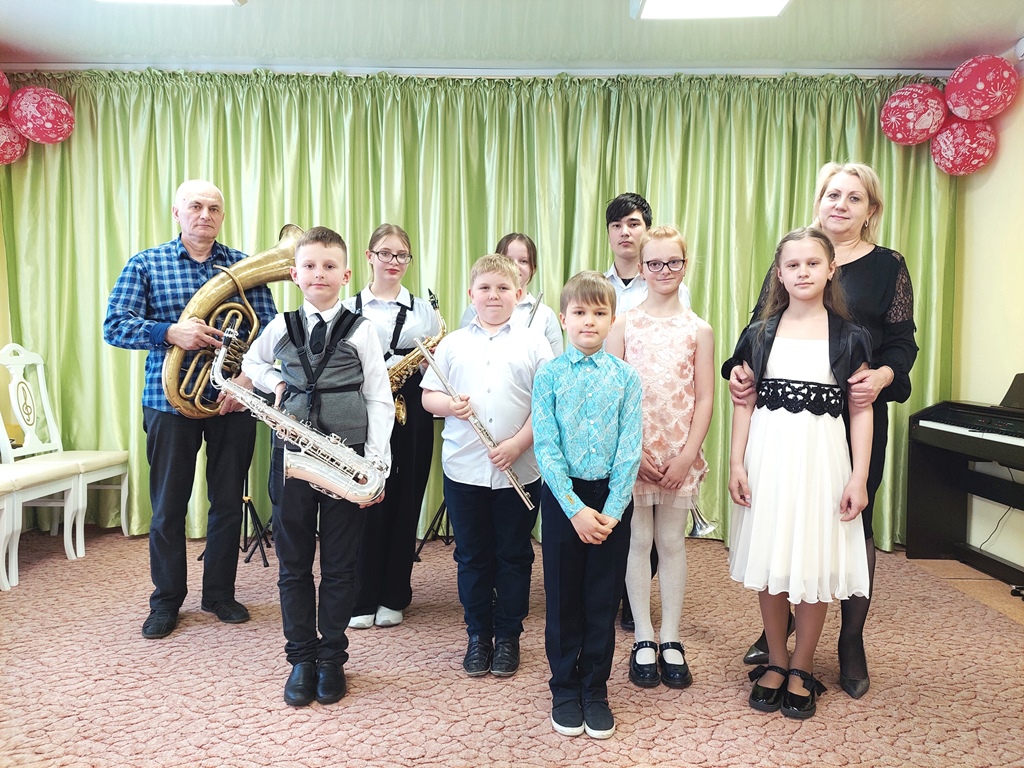 12 мая 2023 г. наш детский сад с концертом посетили учащиеся «Детской музыкальной школы № 7 имени А.А. Бабаджаняна»